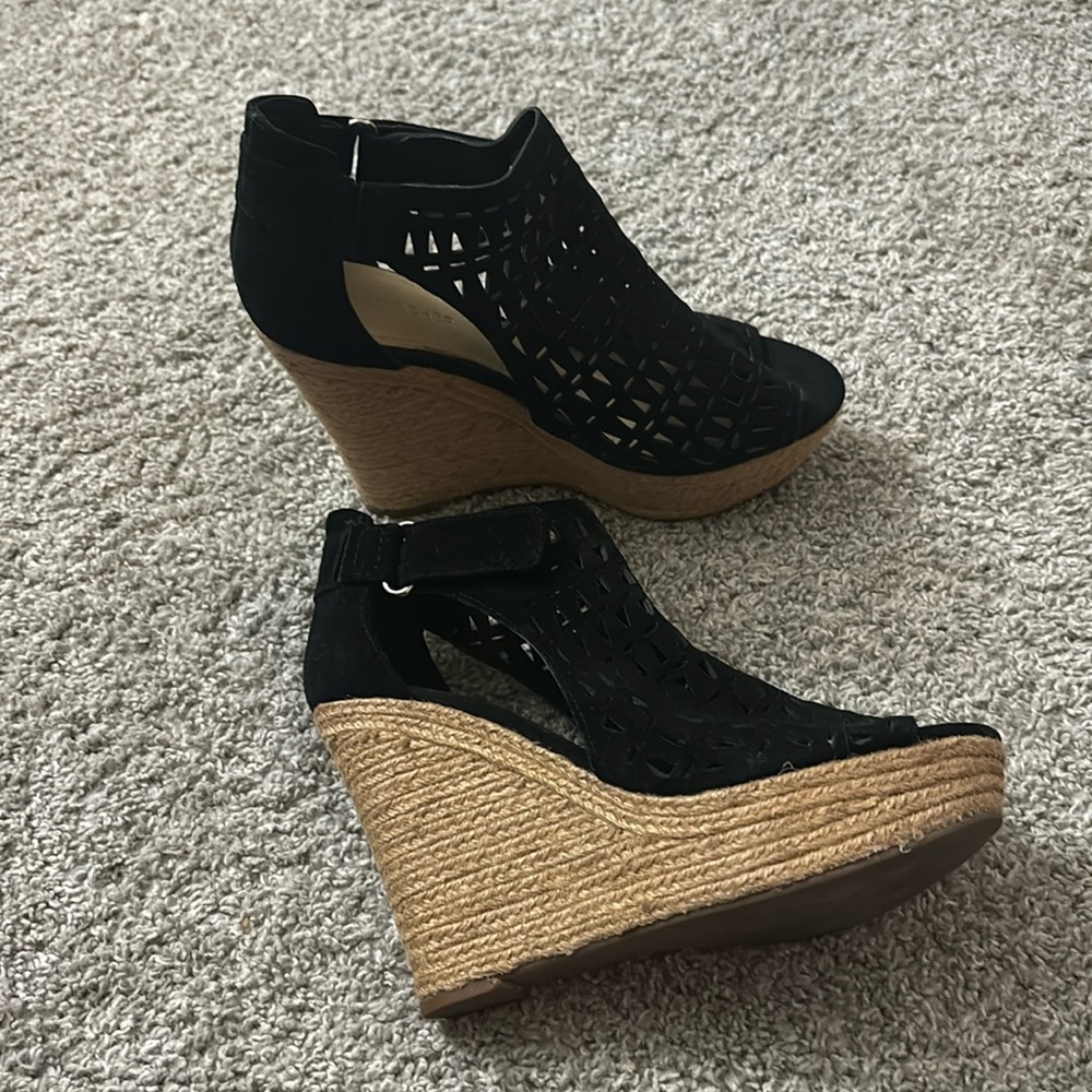 Black Marc fisher summer shoes